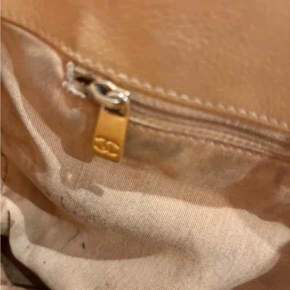 Chanel Camel Leather Tote - Picture 6 of 12